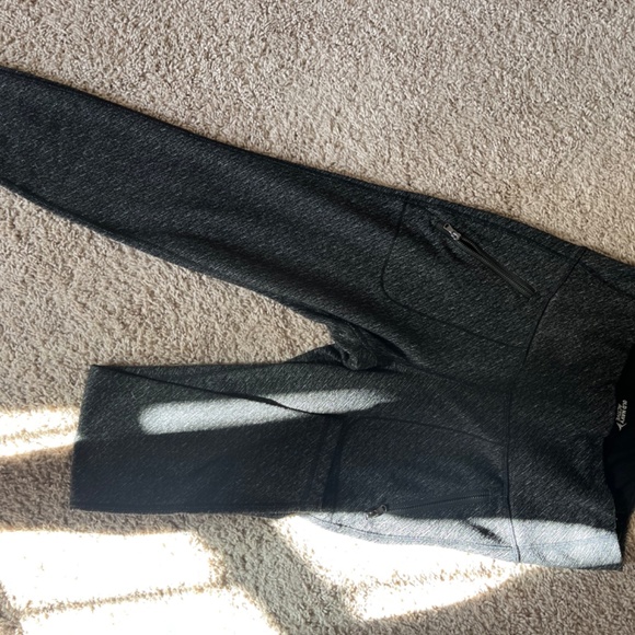 Clothes - Picture 14 of 14